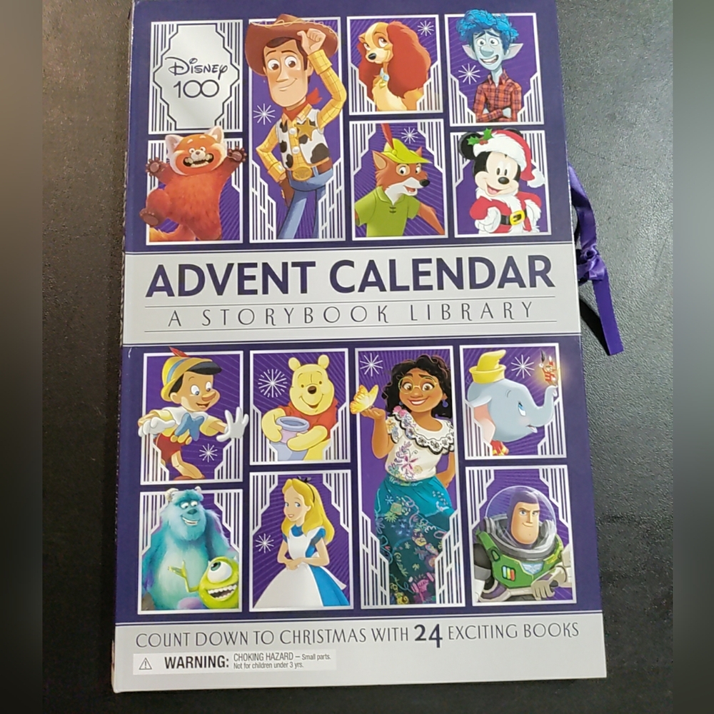 Disney 100 Advent Calendar a Storybook Library: Countdown to Christmas 2023 NEW